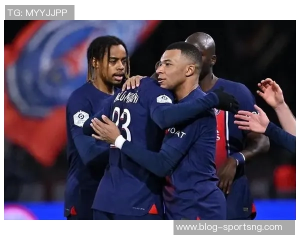 巴黎圣日耳曼历史性夺得洲际杯冠军荣膺六冠王荣耀时刻 巴黎圣日耳曼历史性夺得洲际杯冠军荣膺六冠王荣耀时刻